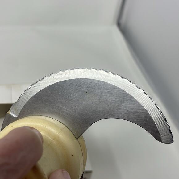 Miscellaneous Cuisinart parts bundle - Picture 10 of 12